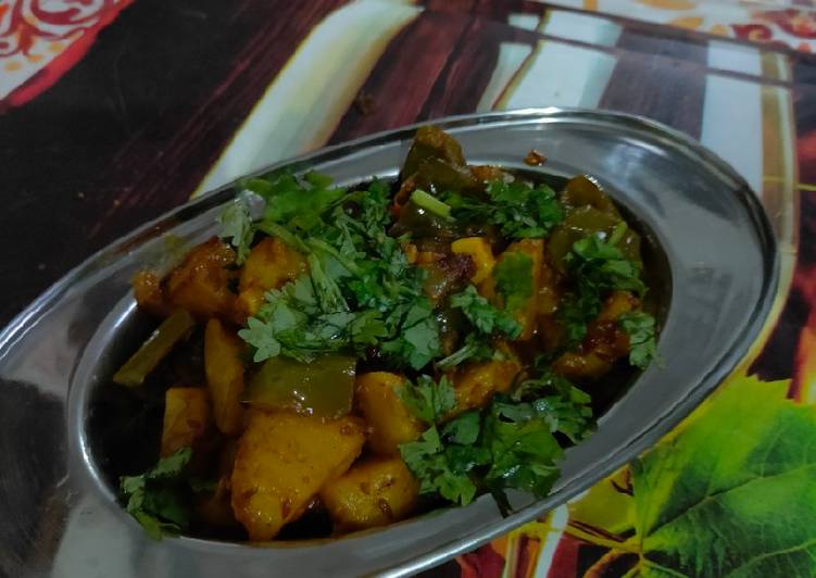 Easiest Way to Prepare Speedy Dry potato capsicum