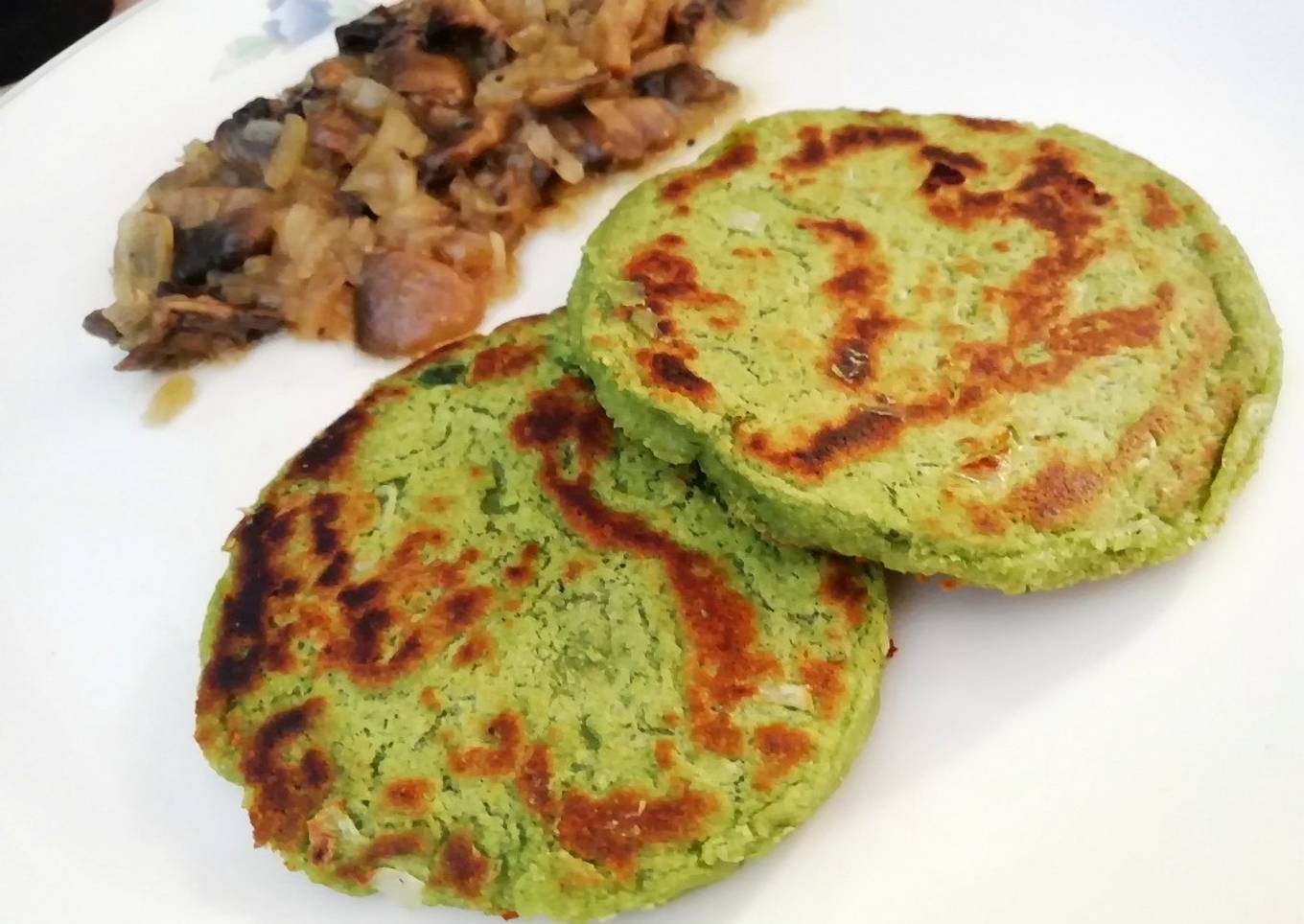 Hamburguesas de garbanzos y espinacas con un toque de especias!