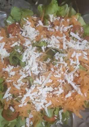 Una foto de Ensalada con vinagreta de mostaza