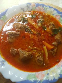 Lencsegulyás leves recept fotója