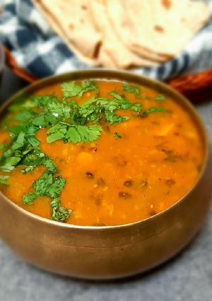 A picture of Langar wali dal(maa cholye ki dal).