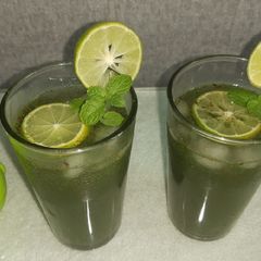A picture of Nimbu Pudina Shorbet.