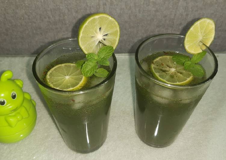 Recipe of Any-night-of-the-week Nimbu Pudina Shorbet