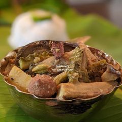 A picture of Shukto.