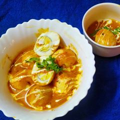 A picture of Egg butter masala.