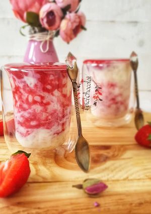 Une photo de RIZ AU LAIT FRAISES - FRAMBOISES