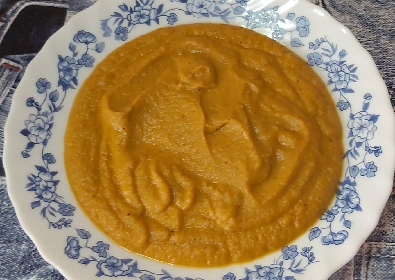 Crema de berenjena y tomate