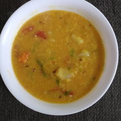 A picture of Aloo Dal.