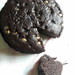 A picture of Eggless chocolate cake.