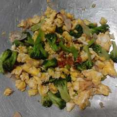 A picture of Orak-arik Brokoli Telur.