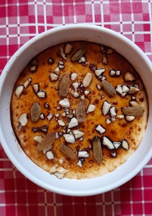 A picture of Crunchy Coffee Custard.
