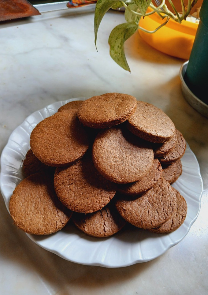 Una foto de 🍪Galletas de Azúcar Negra con Harina Integral🍪