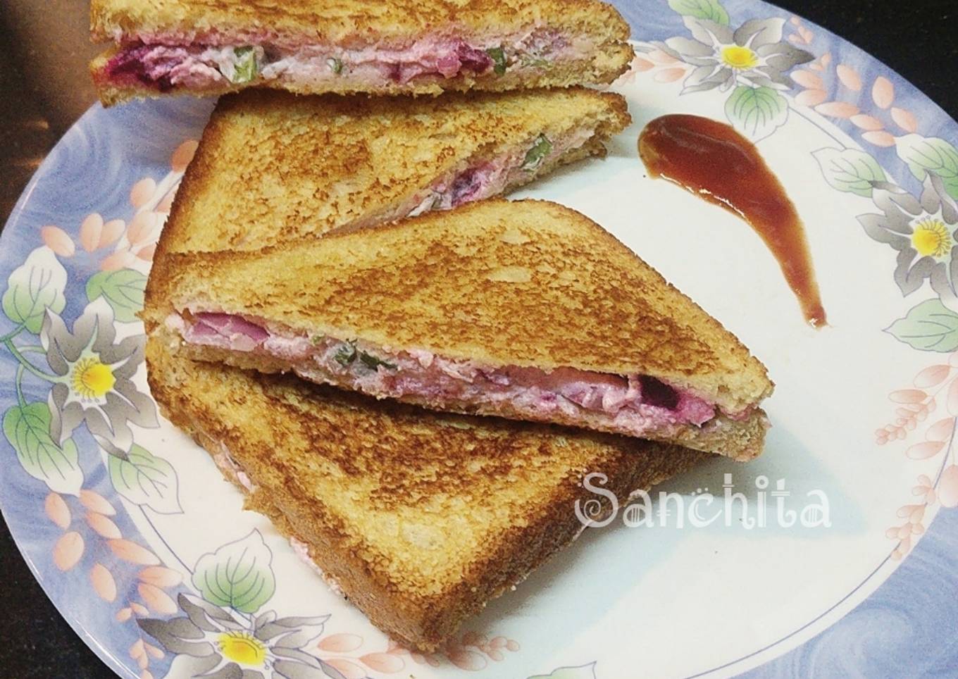 Coleslaw Sandwiches