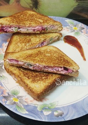A picture of Coleslaw Sandwiches.