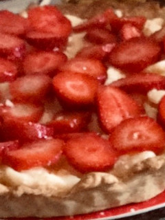 Una foto de Tarta de fresas con crema pastelera