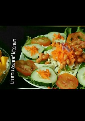 A picture of Salad.