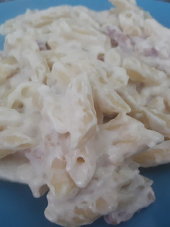 Una foto de Macarrones a la carbonara sin huevo
