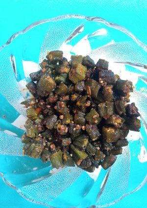 ભીંડા નું શાક (Bhinda Shak Recipe In Gujarati) રેસીપી મુખ્ય ફોટો