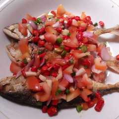 รูปของ Ikan asin peda sambal matah