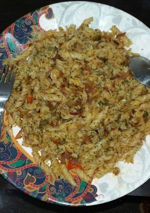 টমেটো গার্লিক পাস্তা রেসিপির প্রধান ছবি