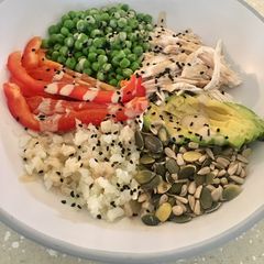 A picture of Cauliflower Rice Poke Bowl With Tahini Dressing 🥗.
