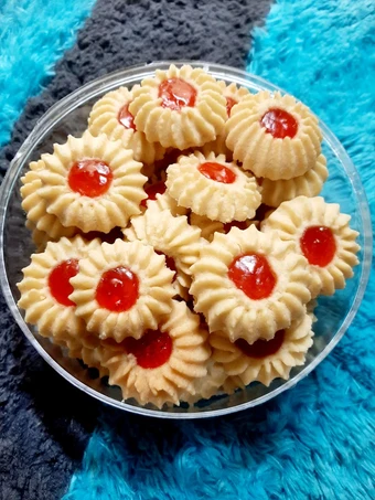 Langkah Gampang Membikin Resep Semprit strawberry yang Enak Banget Anti Ribet, Mantap