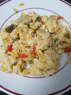 Una foto de Revuelto con pimientos y queso