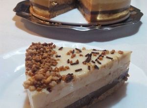 Foto principal de Tarta de turrón dos chocolates con Thermomix