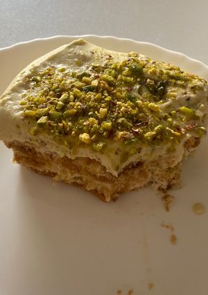 Una foto de Tiramisú de pistacho