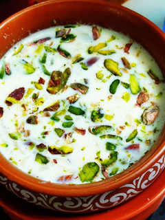 चावल की खीर(chawal ki kheer recipe in Hindi) रेसिपी मुख्य फोटो
