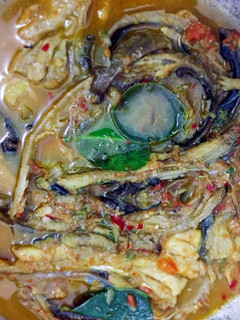 Foto resep Ikan Pe (ikan cucut) kuah sambal