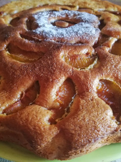 Una foto de Bizcocho de ciruelas 👑🥧