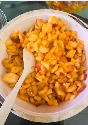 A picture of Fruit chaat.