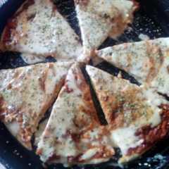 A picture of Pizza casera.🍕.