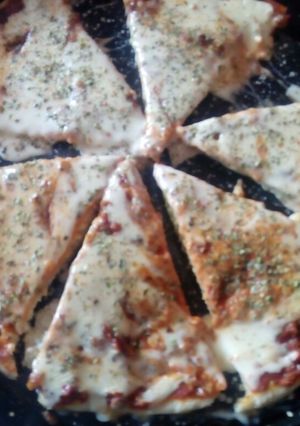 Una foto de Pizza casera.🍕