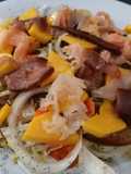 Carpaccio de la huerta y mango con ahumados en aceite