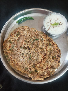 सिंघाड़ा आटा,शकरकंदी चीला रेसिपी मुख्य फोटो