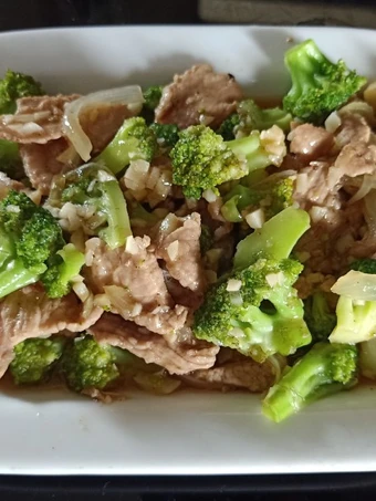 Cara Mudah Menyiapkan Resep Daging Sapi Cah Brokoli yang Bikin Ngiler Anti Ribet, Mantap Sekali