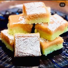 A picture of Coconut burfi.
