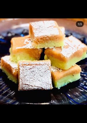 A picture of Coconut burfi.