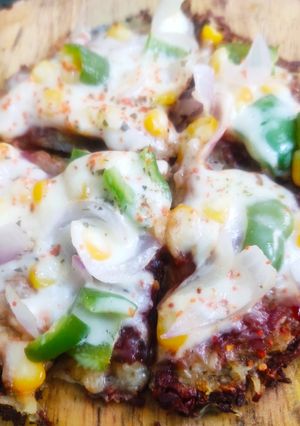 A picture of Potato Pizza.