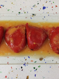 Una foto de Pimientos del piquillo rellenos de bacalao