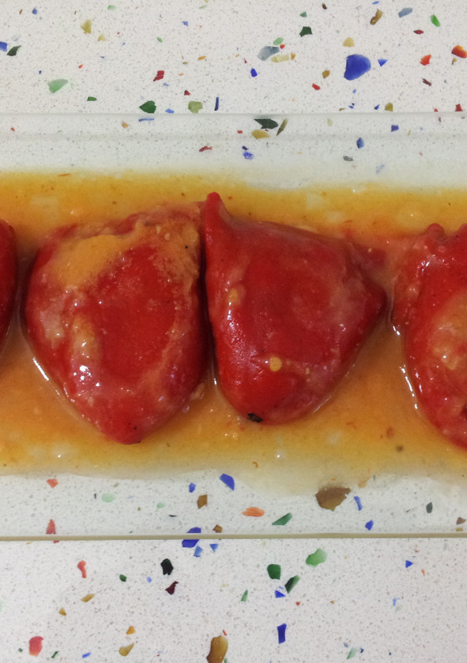 Una foto de Pimientos del piquillo rellenos de bacalao