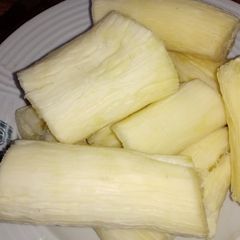 A picture of Boiled cassava.