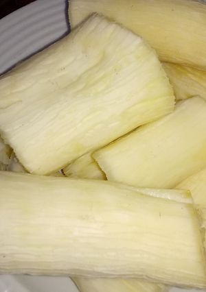 A picture of Boiled cassava.