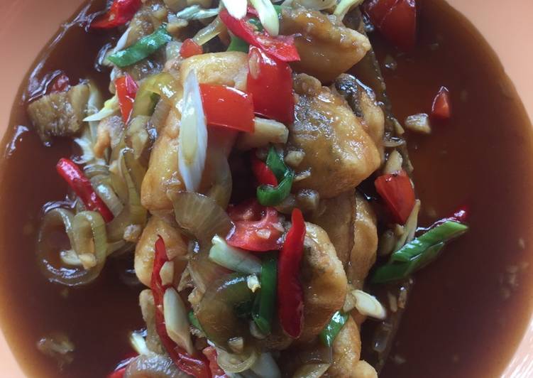 Langkah Mudah untuk meracik Gurame tepung saus tiram, Enak Banget