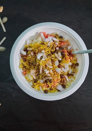 A picture of Gujarati Bhel.