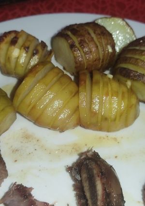 Una foto de Papas Hasselback 🥔