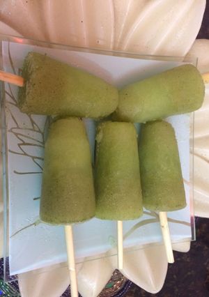 A picture of Chapati raw mango chuski.