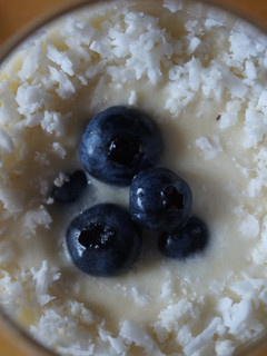 Una foto de Sorbete de piña y coco con thermomix